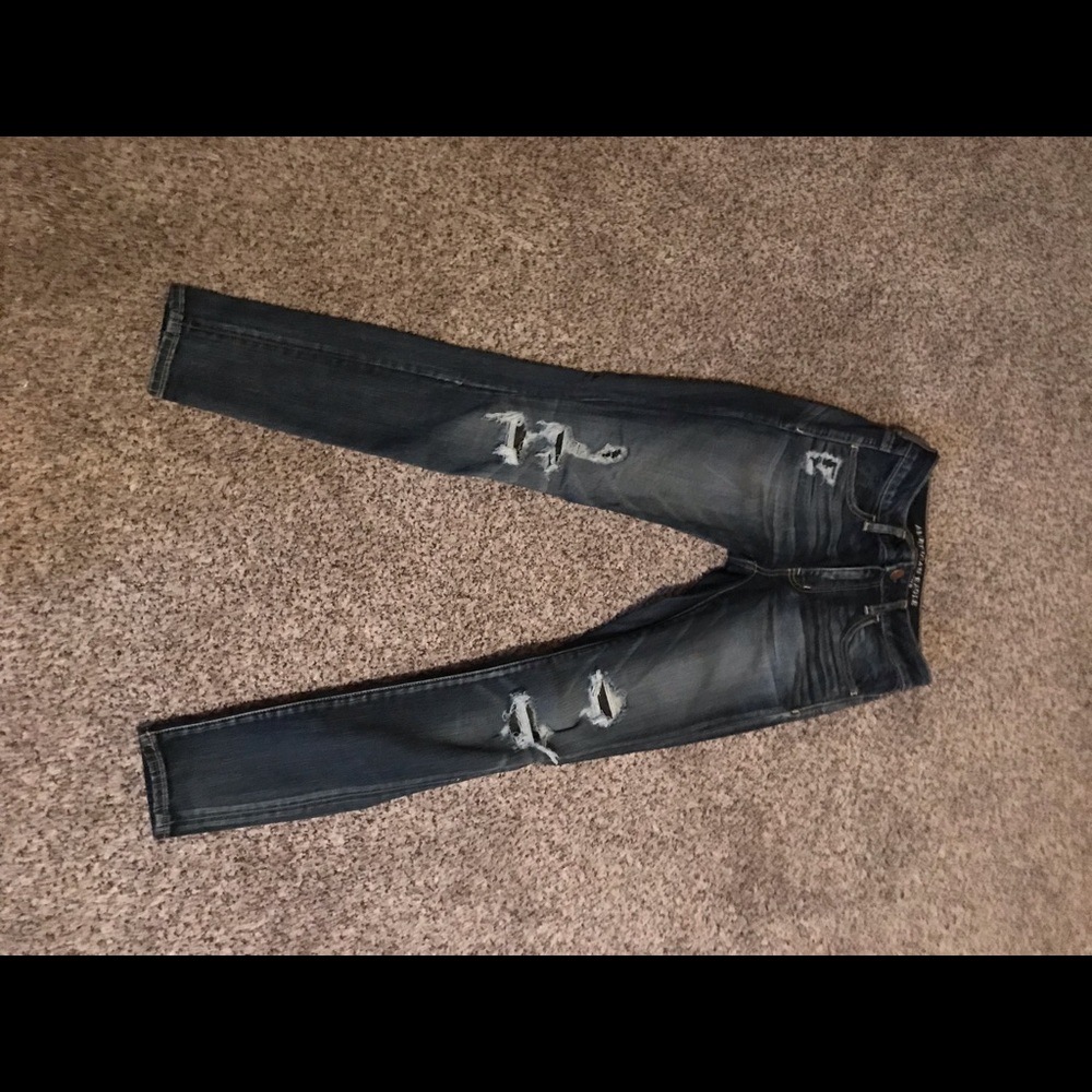 Size 4 barely worn AE Jegging